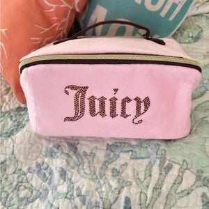 Juicy Couture Light Pink Velvet Rhinestone 'Juicy' Cosmetic Case